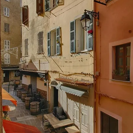 Apartment Vieille Ville *
